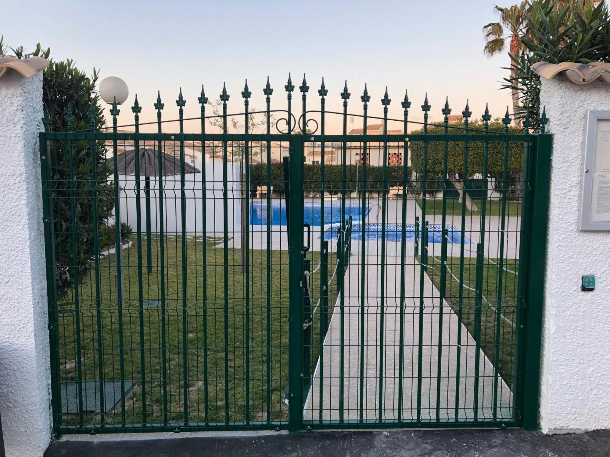 Alicante Life Puerto Marino Екстериор снимка