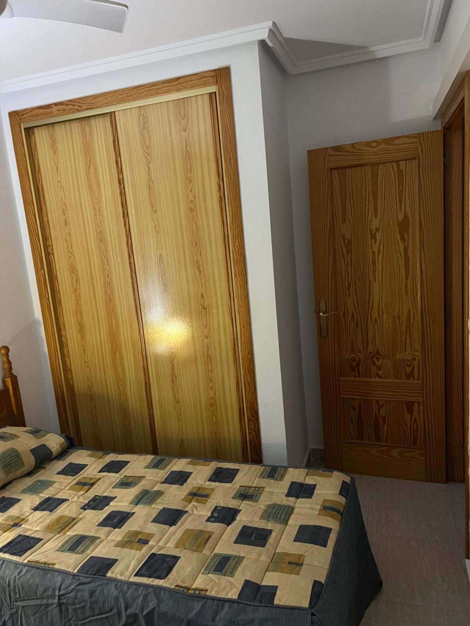 Alicante Life Puerto Marino Екстериор снимка